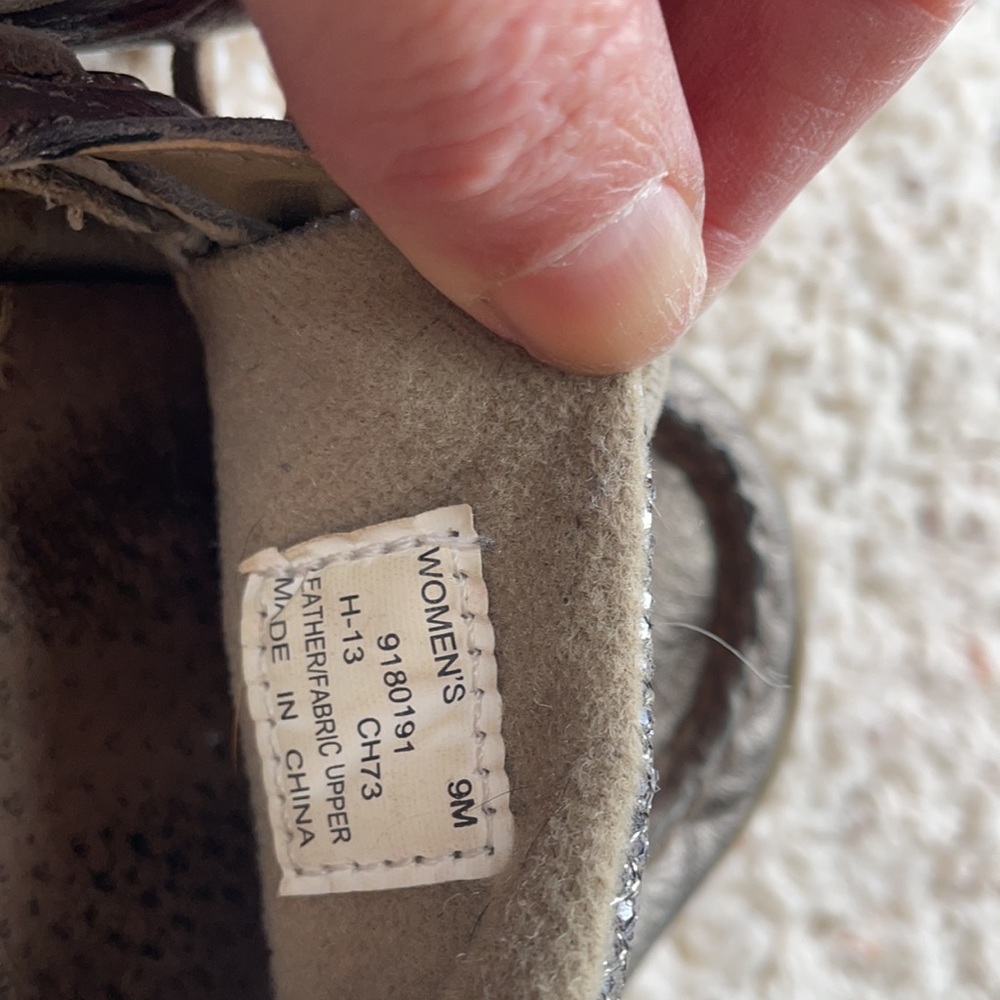Sperry Slip ons - Picture 4 of 6